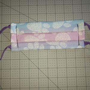 Pastel Paw Print face mask!